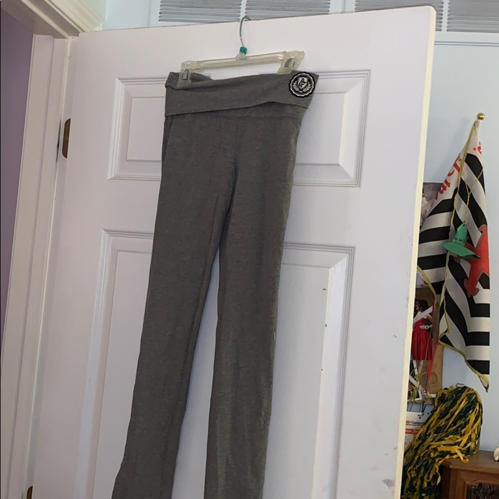 Abercrombie & Fitch yoga pants/leggings